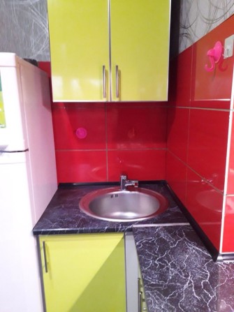 Продам 2-кімнатну квартиру + ГАРАЖ | 4 мікрорайон | Лозова - фото 1