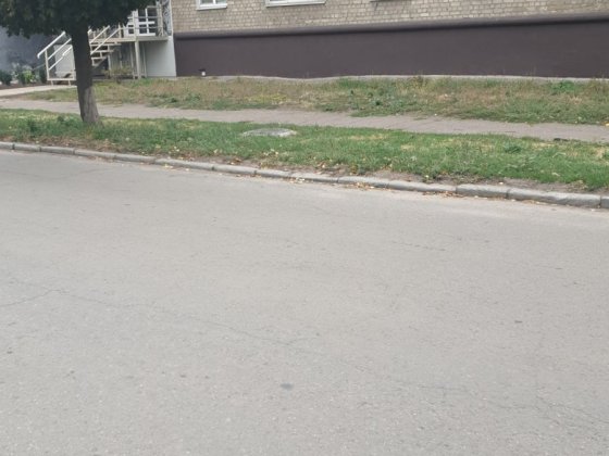1 к. кв. центр Лозова Хар. обл.