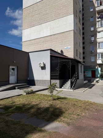 Продаж квартири з власним входом! - фото 1