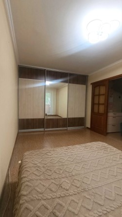 Продам 2 кімнатну квартиру.Варус - фото 1