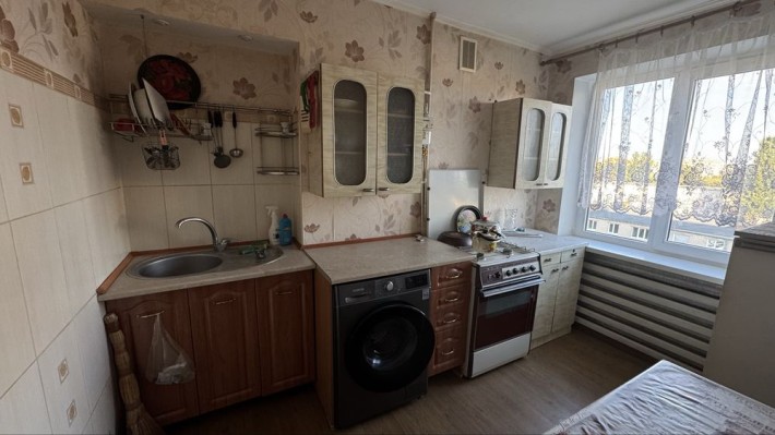 Продається 2-х кімнатна квартира , рн варуса , місто Самар , центр . - фото 1