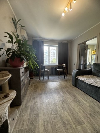 Продам 3-кімнатну квартиру - фото 1