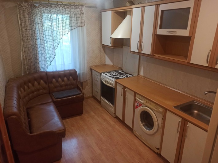 3-К квартира, 2-й поверх, в центрі, від власника - фото 1