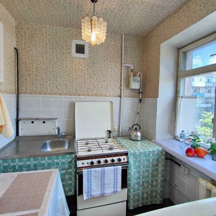 ВЛАСНИК! Терміново недорого продам 3-к квартиру в центрі (Горветка) – заходь і живи! Без  комісії! - фото 1