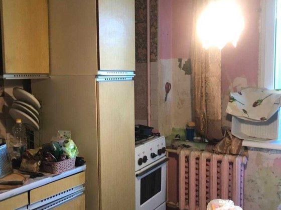Продам двокімнатну квартиру Павлоград