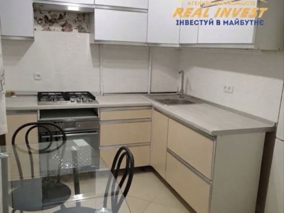 Продам 2-кімнатну квартиру