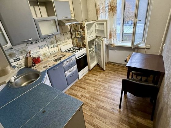 Продам 2х кімнатну квартиру.Район Сільпо
