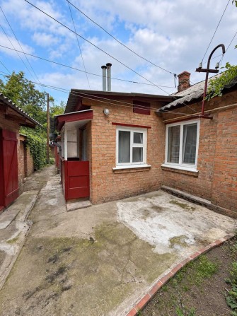 Продаж 2-кімнатної квартири в центрі Ромен, 41,6 м² - фото 1