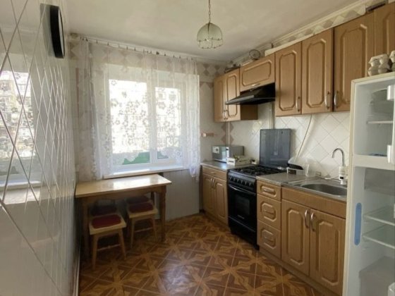 Продаж 3-кімнатної квартири, район Рубін