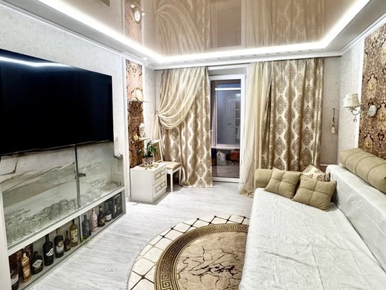 Продам 2к квартиру с ремонтом + техэтаж 80кв.м, Самар(Ковалевка)