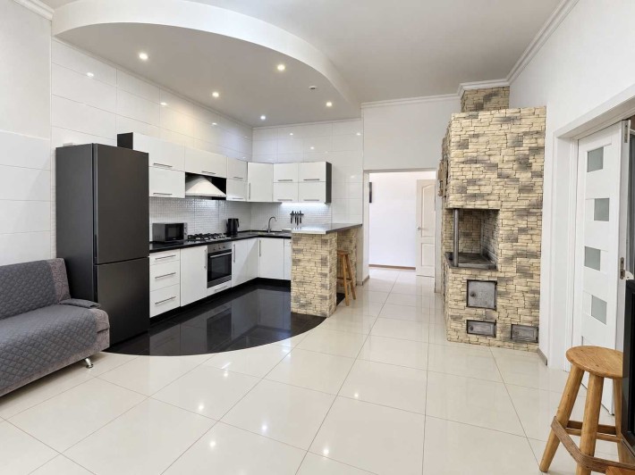 Продам квартиру 58 м² із трьома видами опалення - фото 1