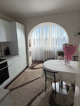 Продам затишну 3-х кімнату квартиру - фото 1