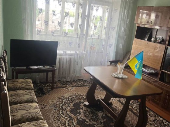 Продам трьохкімнатну квартиру Славута