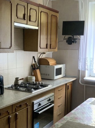 Продам свою 2-х кімнатну квартиру - фото 1