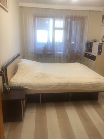 Продам квартиру 5 поверх Івасюка 15 центр міста Топ локація - фото 1