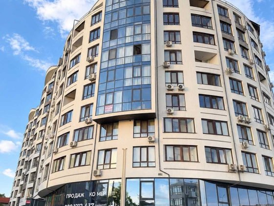 Продаж 1-кімнатної квартири | ЖК «Трускавецька Фортеця» | 45,2 м².  Є бригада для ремонту. Трускавець