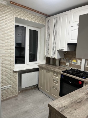 Продам 2-х кімнатну квартиру центр - фото 1