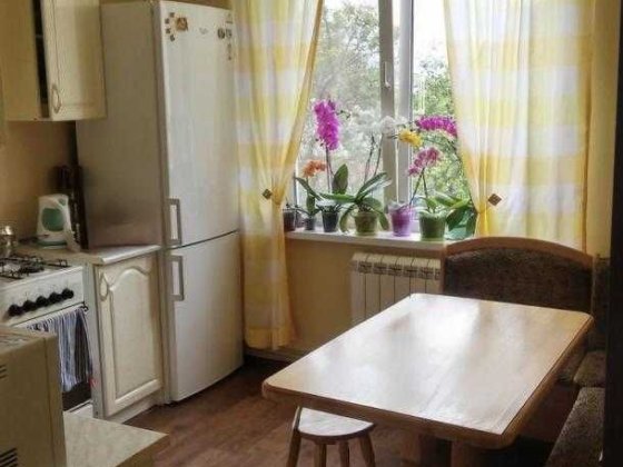 Продам 2-х комнатную квартиру в Чугуеве Чугуїв