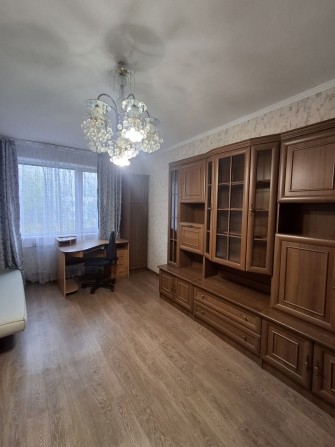 Продам 1этаж в Чугуеве 3х.ком кв. - фото 1
