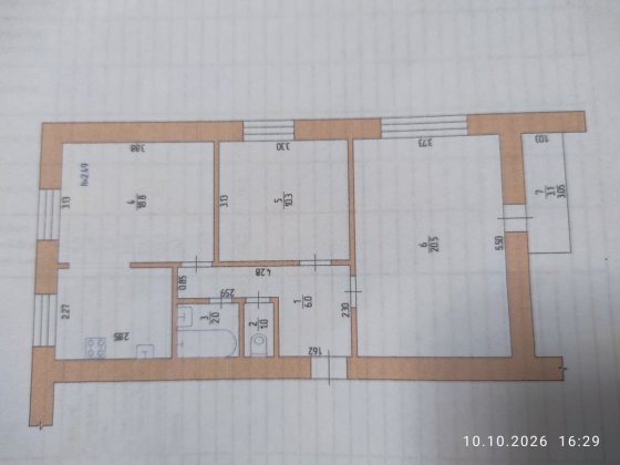 Продам  2 х  кмнатну квартиру Шостка