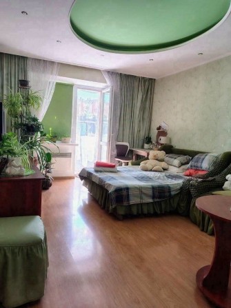 Терміновий продаж двокімнатної квартири по вул.Стуса ,район 10 школи ,розглядаємо продаж за держ про - фото 1