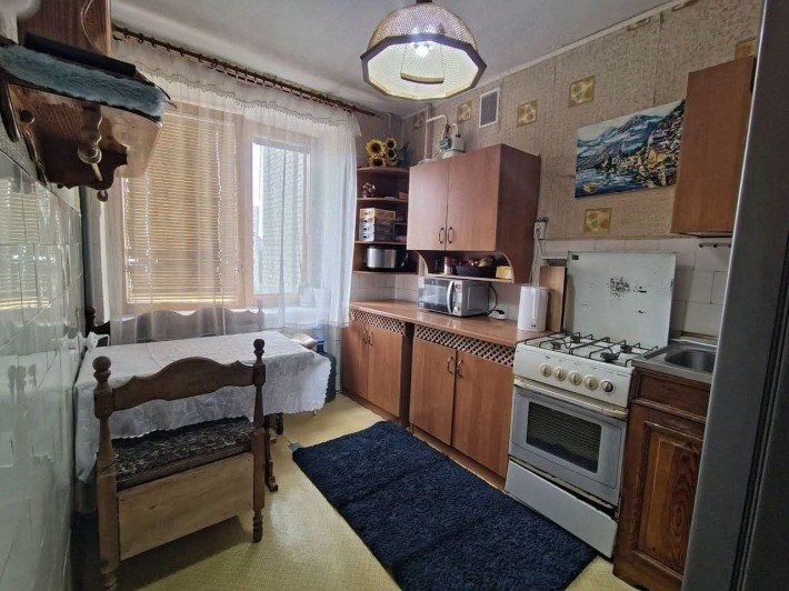 Терміновий продаж трикімнатної квартири по вул Сокальська ,район ринку ,розглядаємо продаж за держ п - фото 1