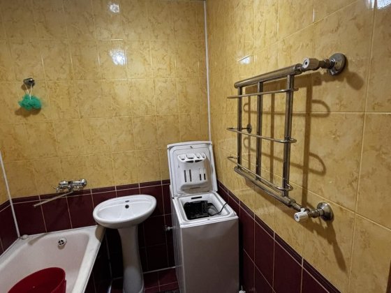 Продам 3х кімнатна квартира в центрі міста Шостка