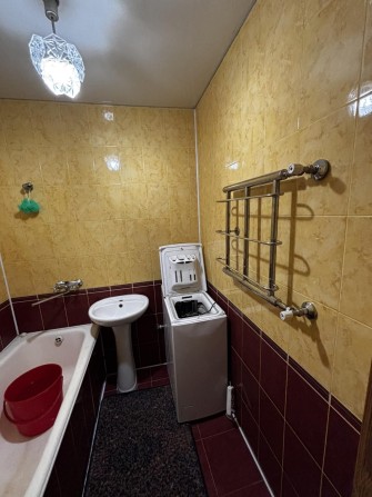 Продам 3х кімнатна квартира в центрі міста - фото 1
