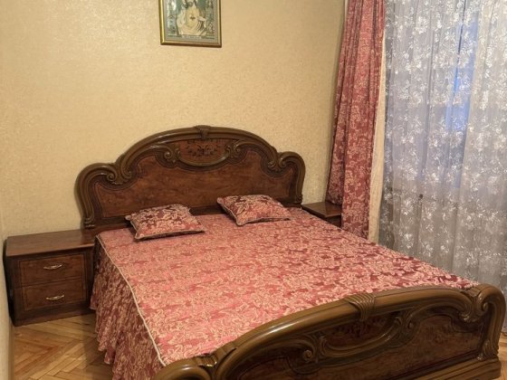 Продаж 2 кім квартири р-н 8-9 щколи  Автономне газове опалення Шептицкий