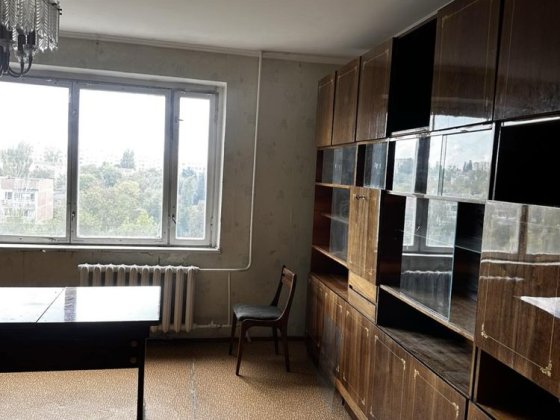 Продам 3-х кімнатну квартиру