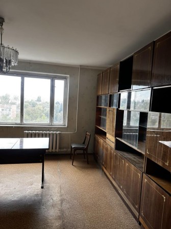 Продам 3-х кімнатну квартиру - фото 1