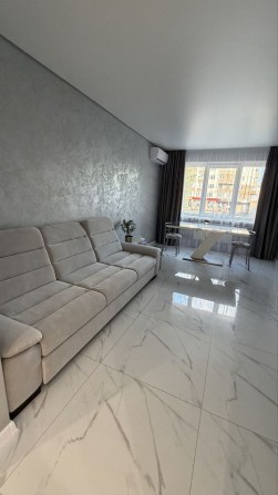 Продам 3 кімнатну квартиру трикімнатна квартира ЄВРОРЕМОНТ ‼️ - фото 1