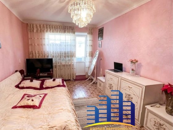 Продаж 2 кімнатно квартири | м.Підгородне