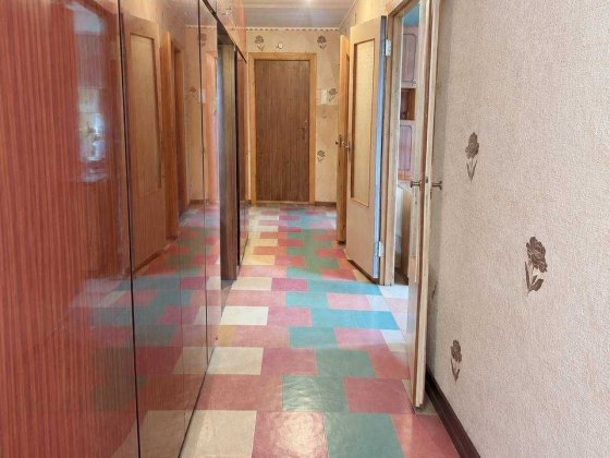 Продам 3 кімнатну квартиру пос. Слобожанське (Ювілейне). Слобожанское