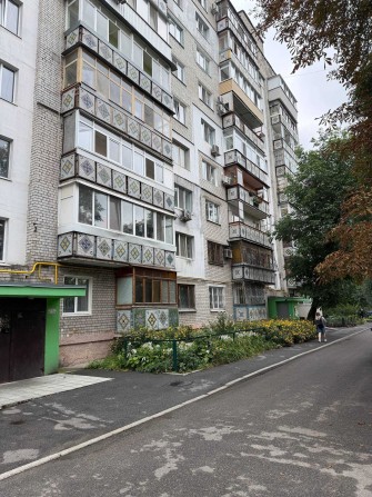 Продам 2-х кімнатну квартиру вул. Василя Сухомлинського 50А, пгт Слобожанський - фото 1