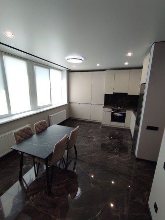 Продам 1 квартиру 56 м2 ремонт Слобожанское Днепр - фото 1