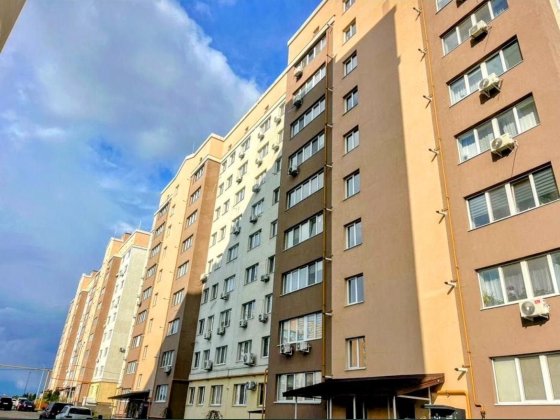 Продам 2комнатную квартиру.  Новострой , левый берег р-н Брама 2