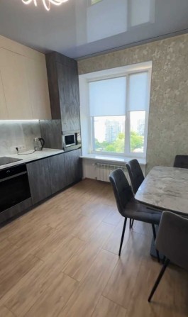 Продам квартиру с ремонтом в ЖК Слобожанская Слобода - фото 1