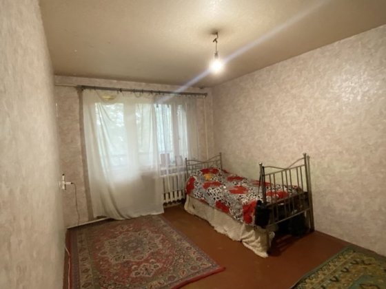 Продам 1-кімнатну квартиру 35,8 м² у Синельниковому | 3/5 | Власник