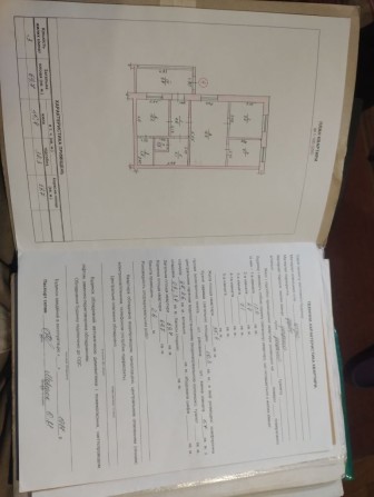 Продам квартиру в Черняхові - фото 1