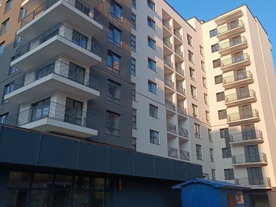 ЖК Стожари, Продається  Комора, вул.Івасюка
