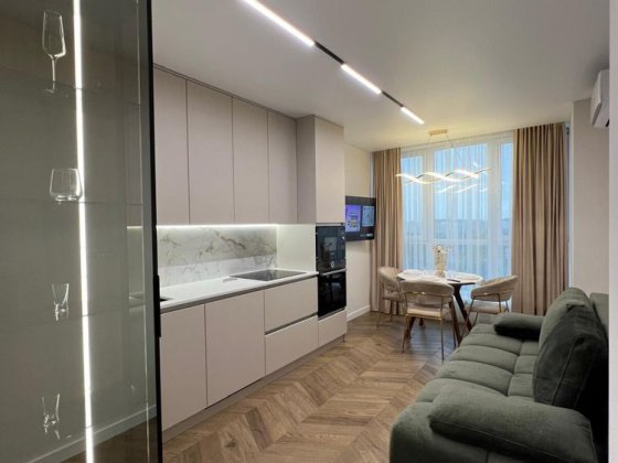 Продаж дизайнерської 1-кімнатної квартири в ЖК Lystopad, 45 м² Угорники