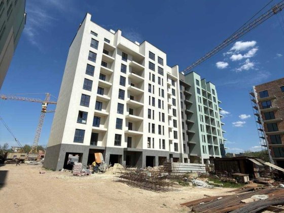 Продаж квартири з власною терасою у 30м2 ЖК Краківський Волчинец