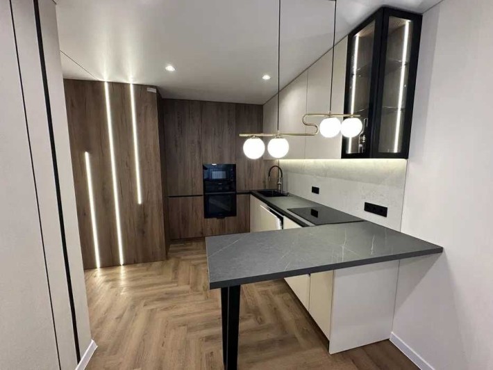 продаж компактної 2 кімнатної квартири - фото 1