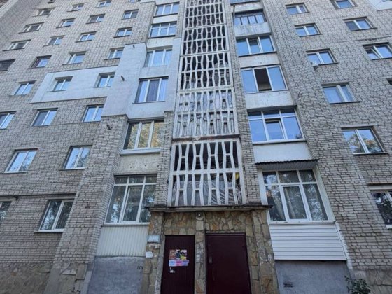 Продаю 4к квартиру вул.Тисминецька Микитинцы