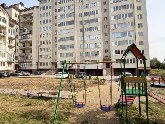 Продаю 1 кімнатну квартиру, котел в подарунок Богородчани