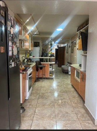 Продається 4-кімнатна квартира площею 120кв.м. - фото 1