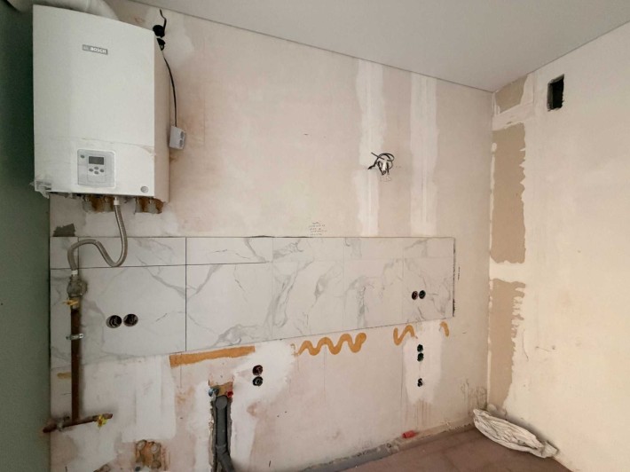 Продаж 1к квартира з частковим ремонтом та можливістю тераси ЖКБлагород - фото 1