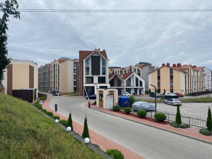 Продаж 1к квартири 41.94 кв. м на вул. Свободи 5 - фото 1