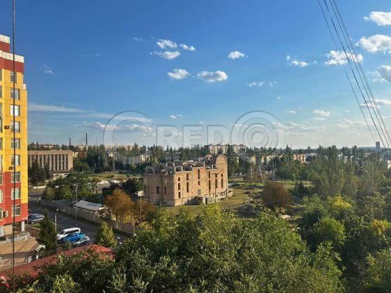 Продаж 3-х кімнатної квартири, вул.В.Великого Кривой Рог